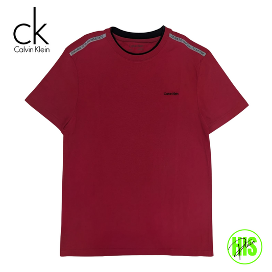 Calvin Klein T-Shirt