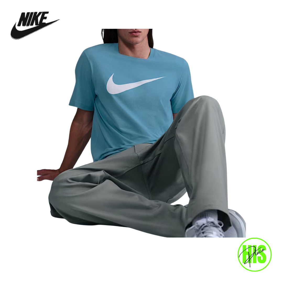 Nike T-Shirt (Small)