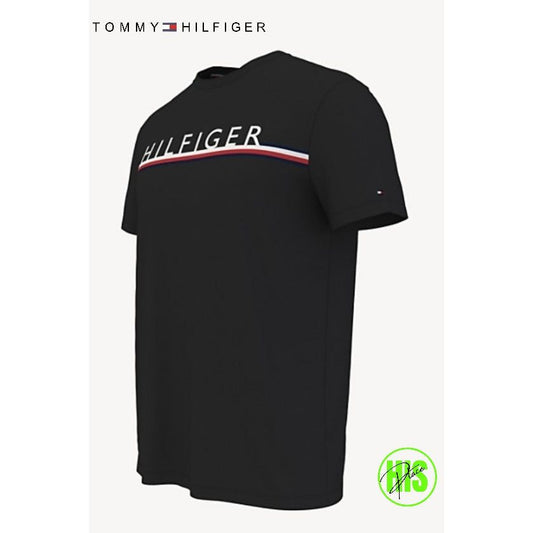 Tommy Hilfiger T-Shirt (Medium)